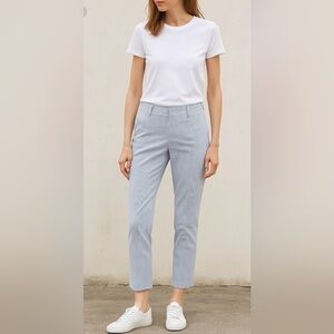 NWT Tommy Hilfiger Radcliffe Women’s White/Blue Pinstripe Pant SZ 4